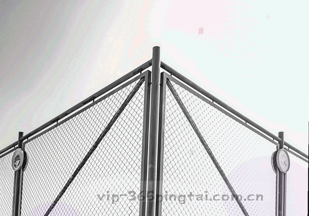 合作洽谈流程图，从提交需求说明到分档评估、反馈沟通、开启对接的四个环节